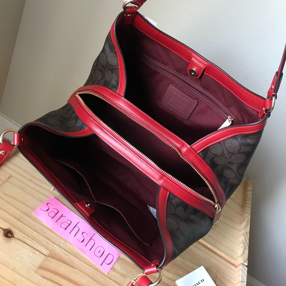 ✅Coach purse - Picture 8 of 13
